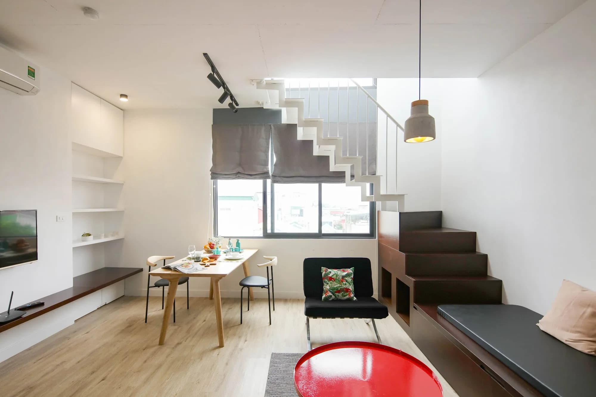 Bright Duplex Loft with Balcony & Free Twice-Weekly Cleaning on Doi Can St., Ba Dinh | Fully Furnished | 80m²