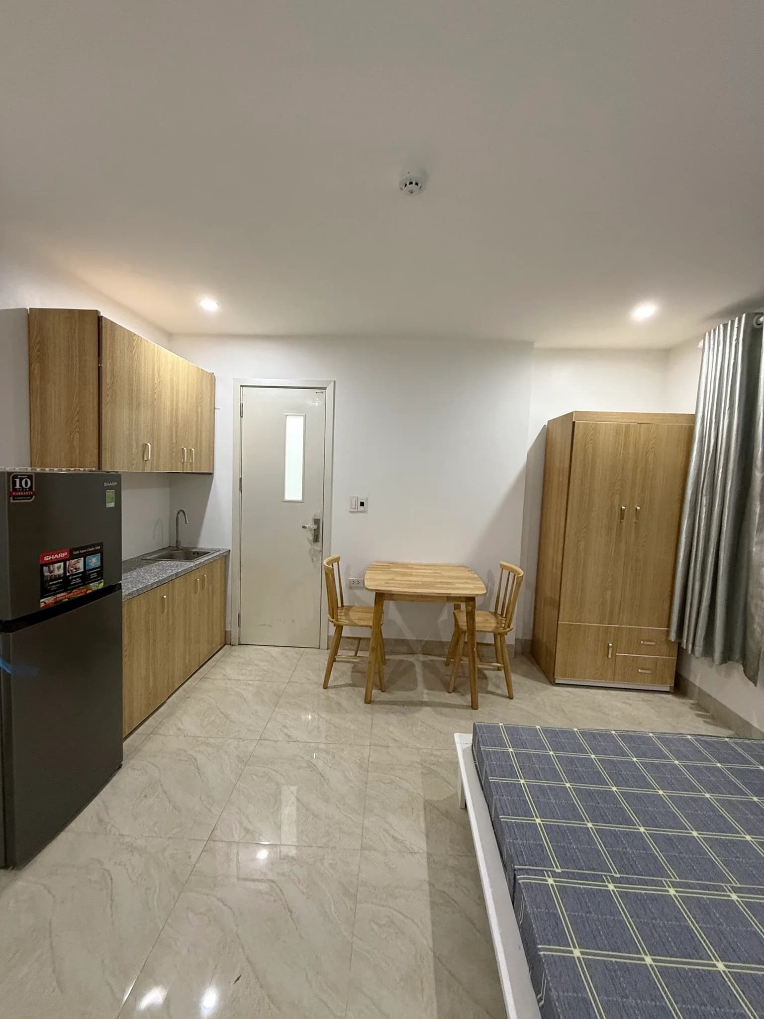 Studio with Lift & Fingerprint Entry near O Cho Dua, Dong Da | Fully Furnished