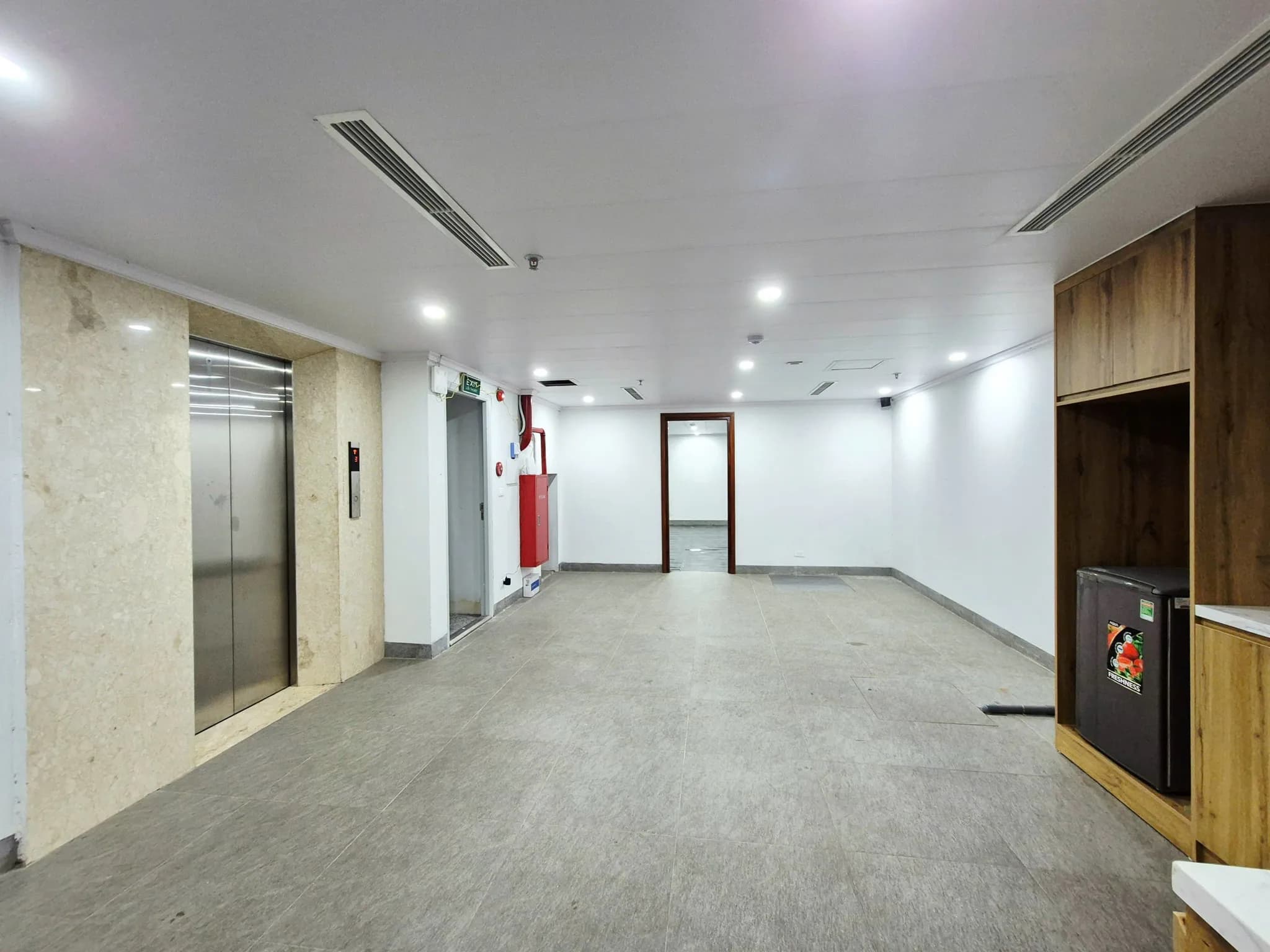 150m² Commercial Space at Luxury Lakeside Lodge, Nhat Chieu, Tay Ho