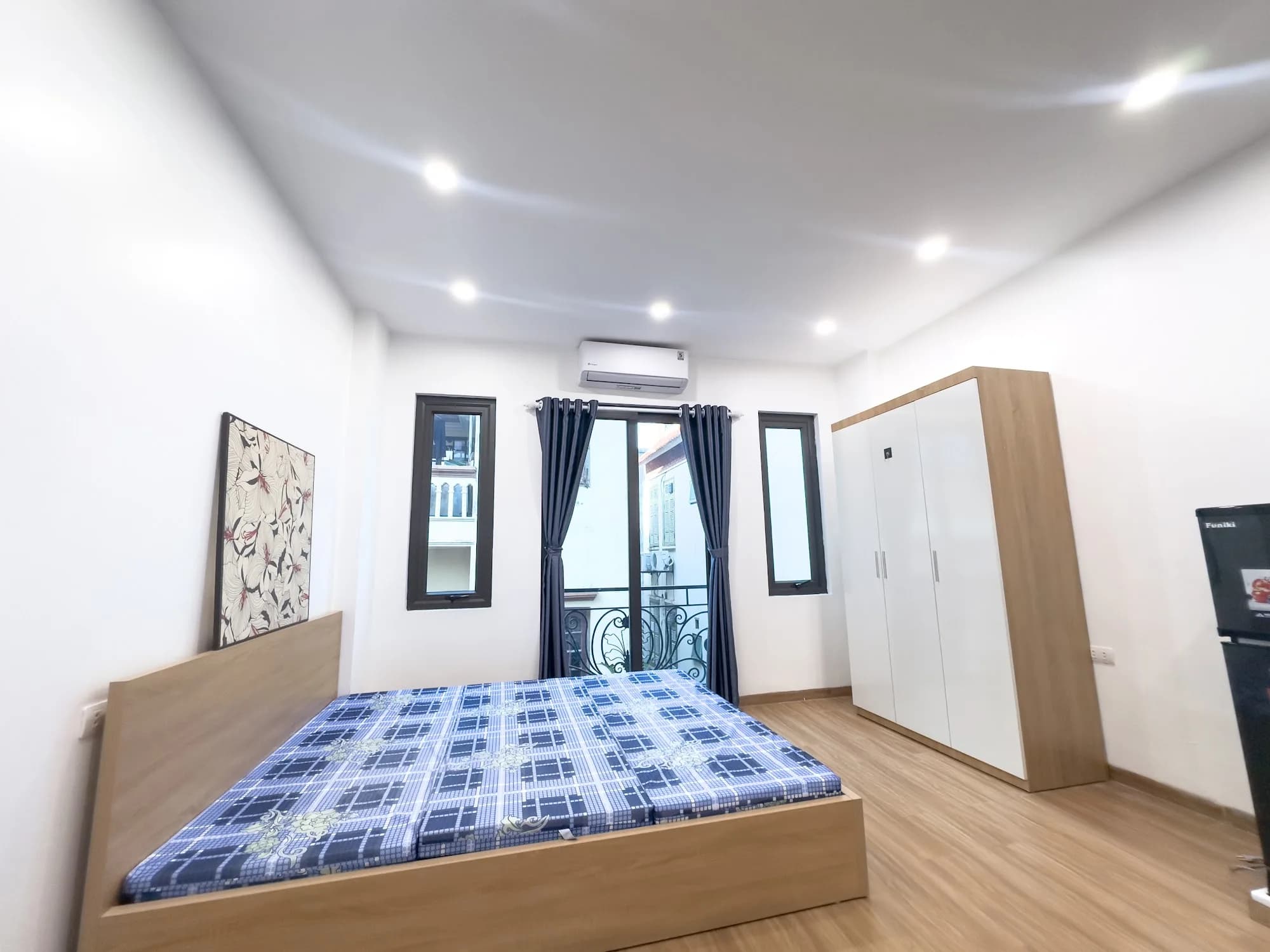 Studio (Unit 301, 3rd Floor) at 28/35A Tu Lien, Tay Ho