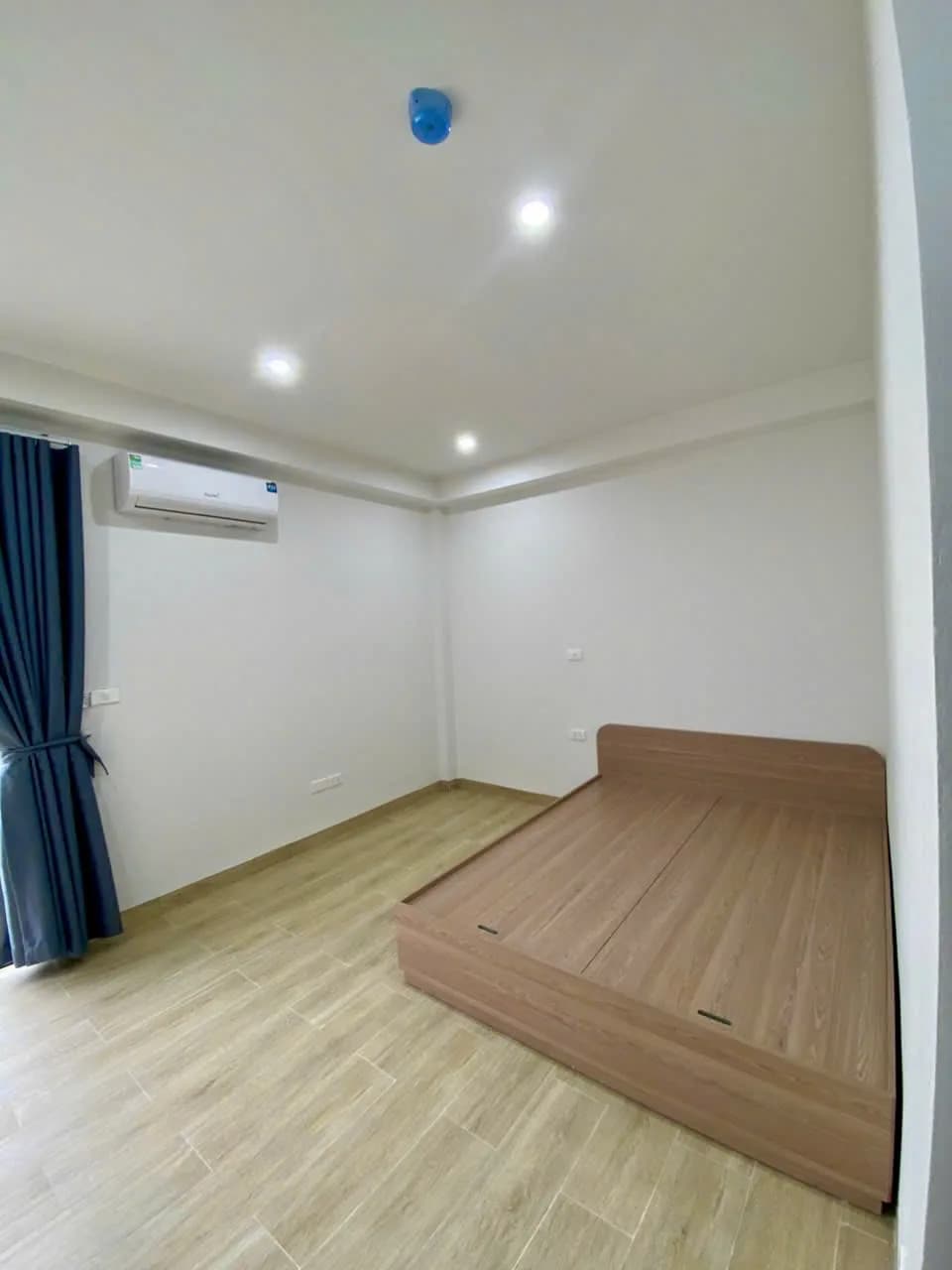 Studio (Unit 508, 5th Floor) on Nguyen Ngoc Vu St., Cau Giay